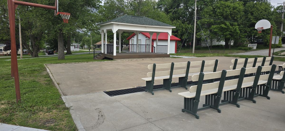 park seating